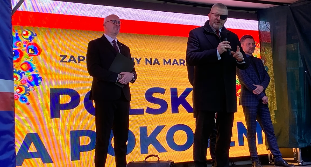 Płacimy podatek od urojeń... Co powiedział Grzegorz Braun w Płocku? 
