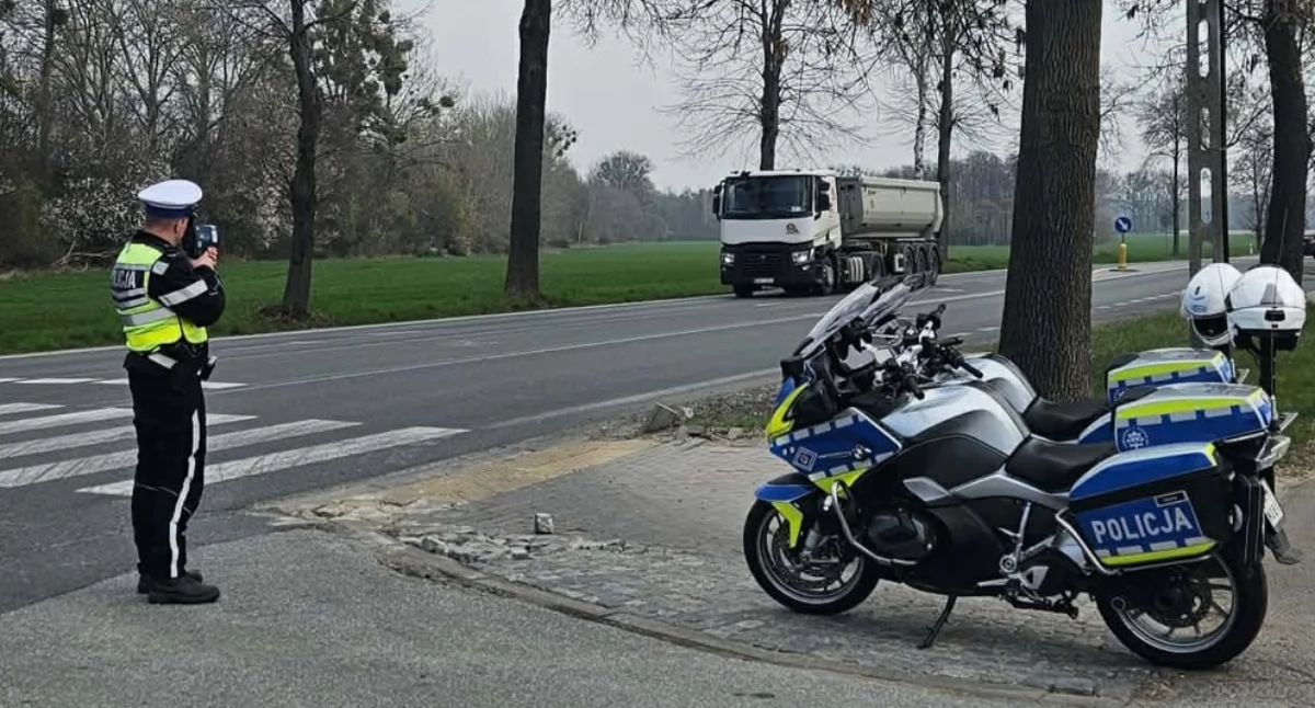 Kaskadowy wysyp patroli drogówki. Blisko 70 kierowców wpadło za prędkość!