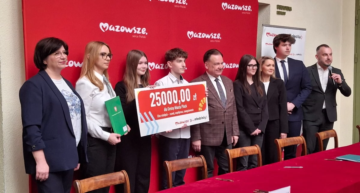Młodzieżowe rady, centra integracji, sołectwa, baza sportowa. Dofinansowania w regionie płockim 