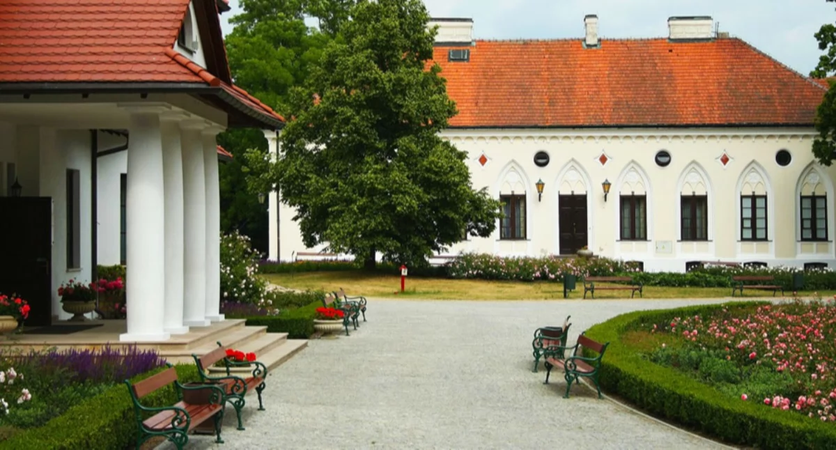 Gdzie znajdziemy ducha romantyzmu… Opinogóra świętuje 65-lecie wyjątkowego muzeum 
