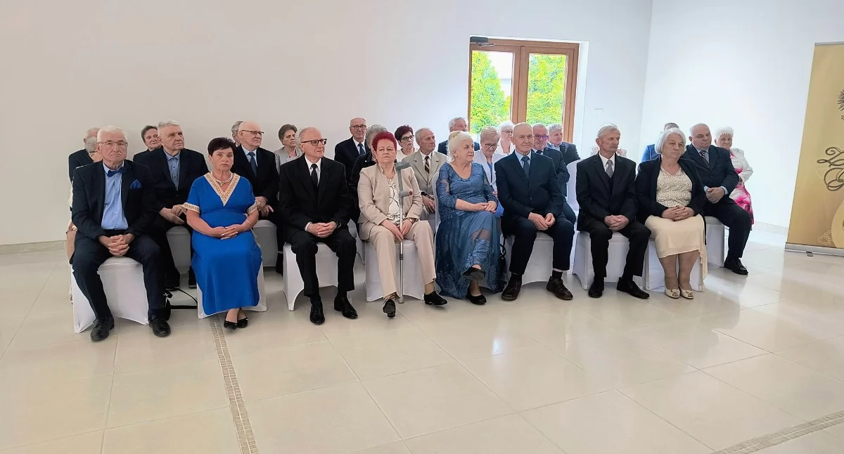 Złote Gody w gminie Bielsk. 17 par świętowało 50-lecie małżeństwa