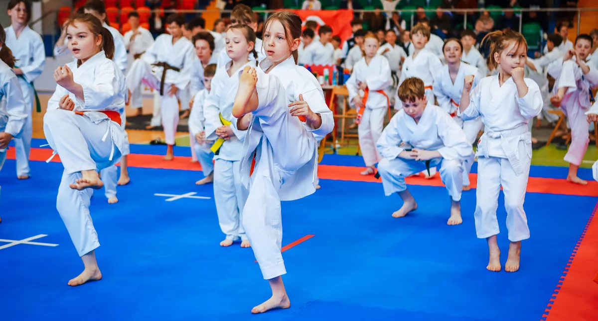 Wielkie święto karate w Maszewie Dużym. Setki zawodników walczą o tytuł mistrza Mazowsza!