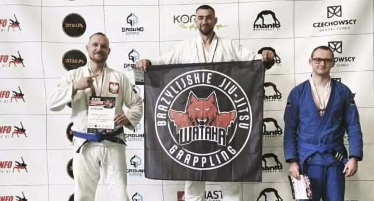 Płoccy policjanci z dwoma złotymi medalami zdobytymi podczas Pucharu Polski