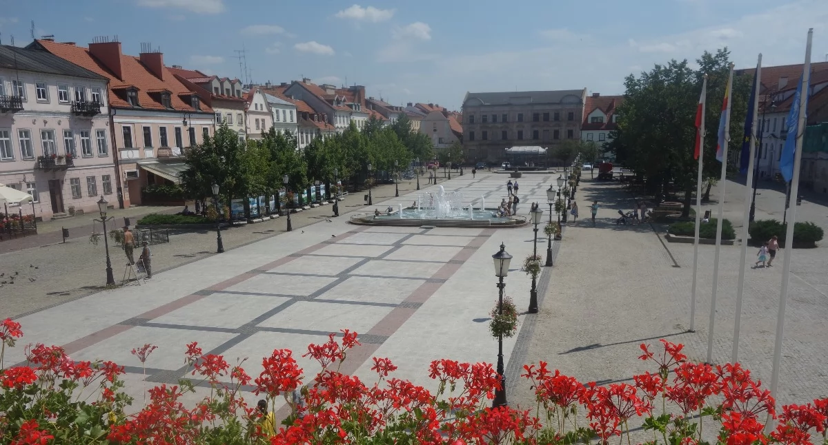 W ratuszu szykują nową odsłonę Starego Rynku w Płocku! Mniej betonu, więcej zieleni 