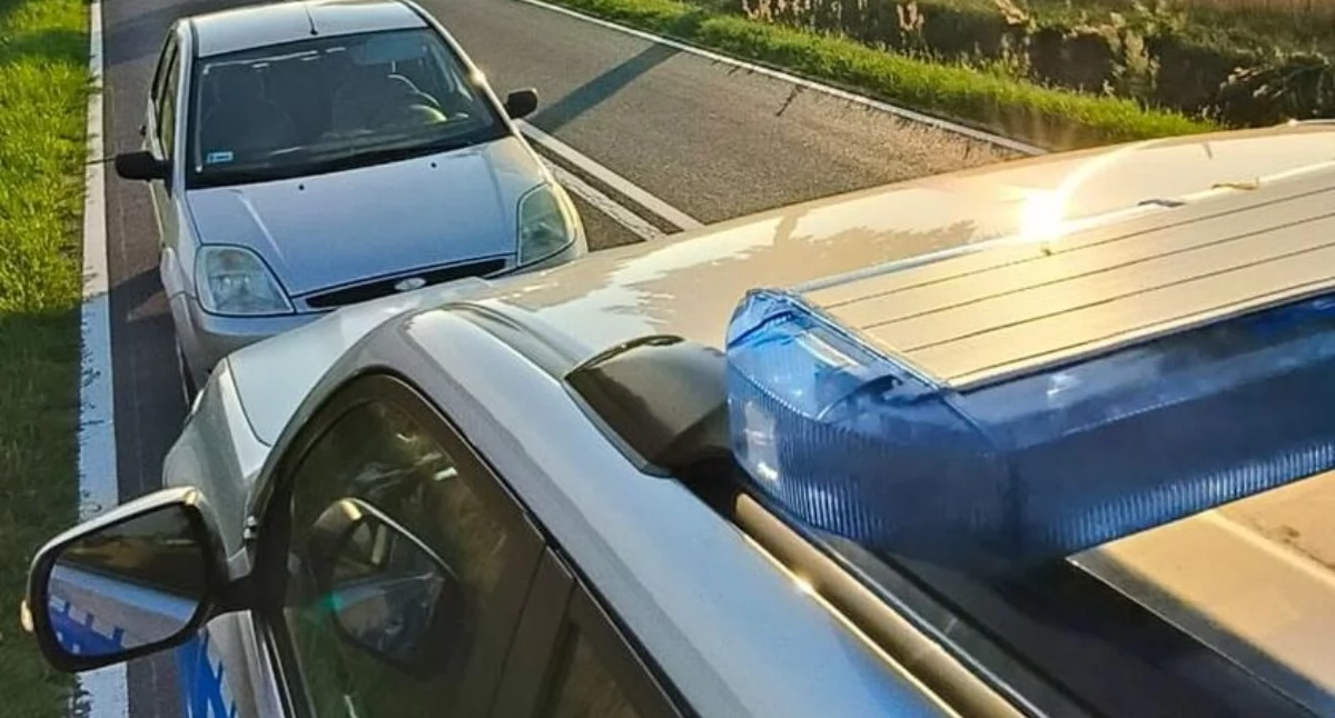 Zwykła podróż zamieniła się w interwencję. Pijany kierowca nie pojechał dalej