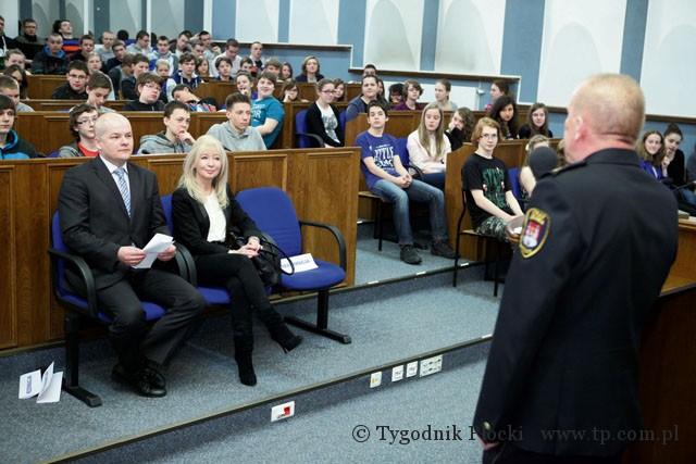 Sędzia Wesołowska rozmawia z płockimi uczniami 