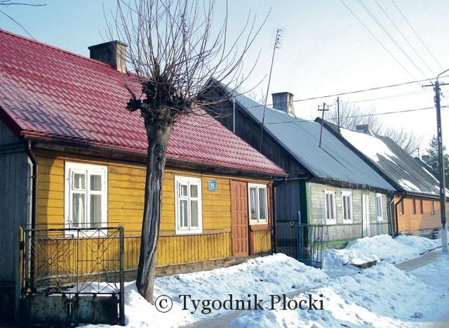 Hala sportowa, targowisko, drogi