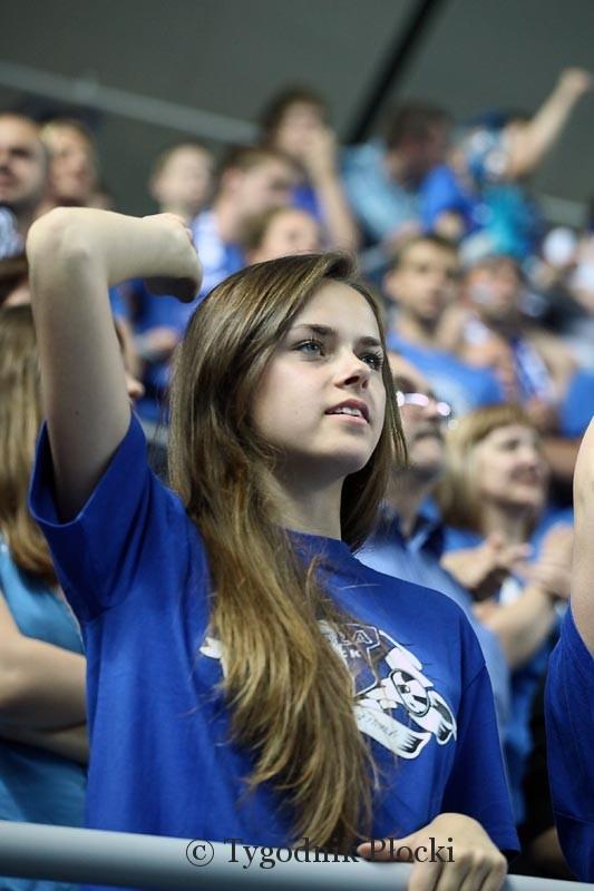 Wisła wygrywa z Vive 32-25 - zdjęcia