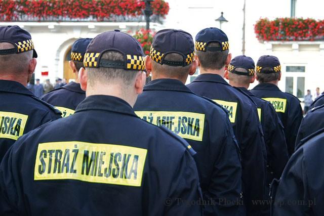Strażnicy miejscy znaleźli martwego psa w worku
