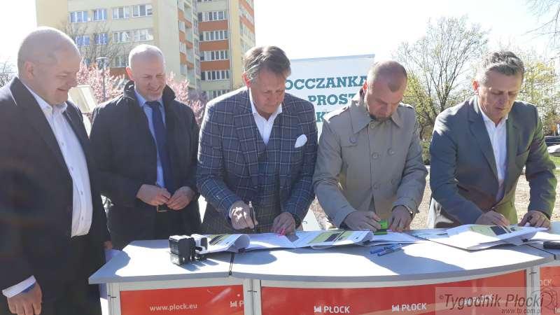 Umowa na remont ul. Tysiąclecia podpisane. Prace ruszą na początku maja