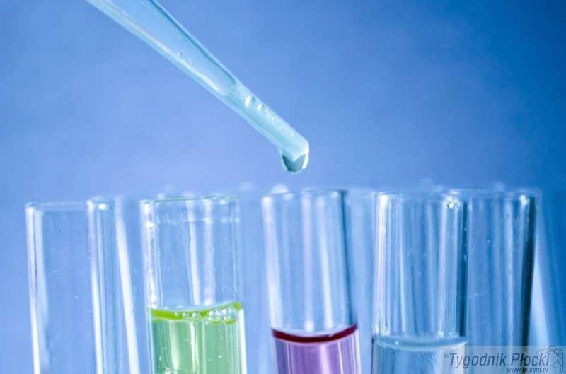 Chcesz doświadczyć chemii? Zgłoś się na Politechnikę
