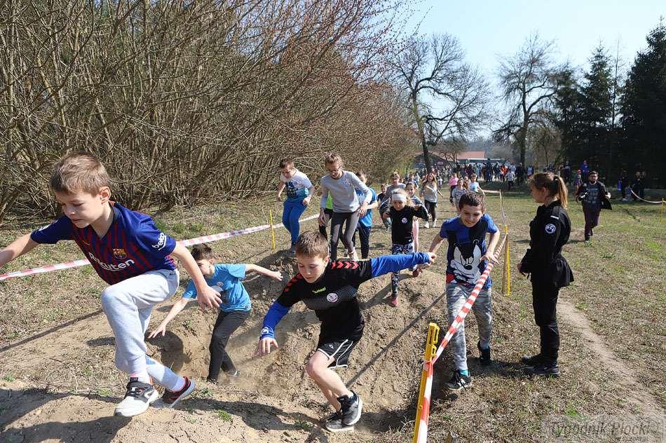 Setki biegaczy pobiegło dla autyzmu w  Radotkach [ZDJĘCIA]