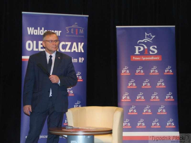 Poseł Olejniczak o piątce PiS i remoncie dworca w Sierpcu