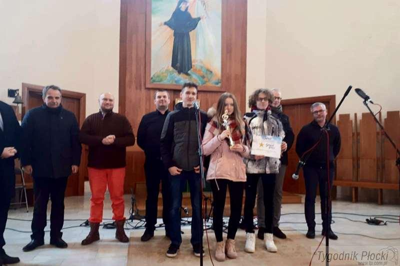 Radosne kolędowanie w Rogozinie