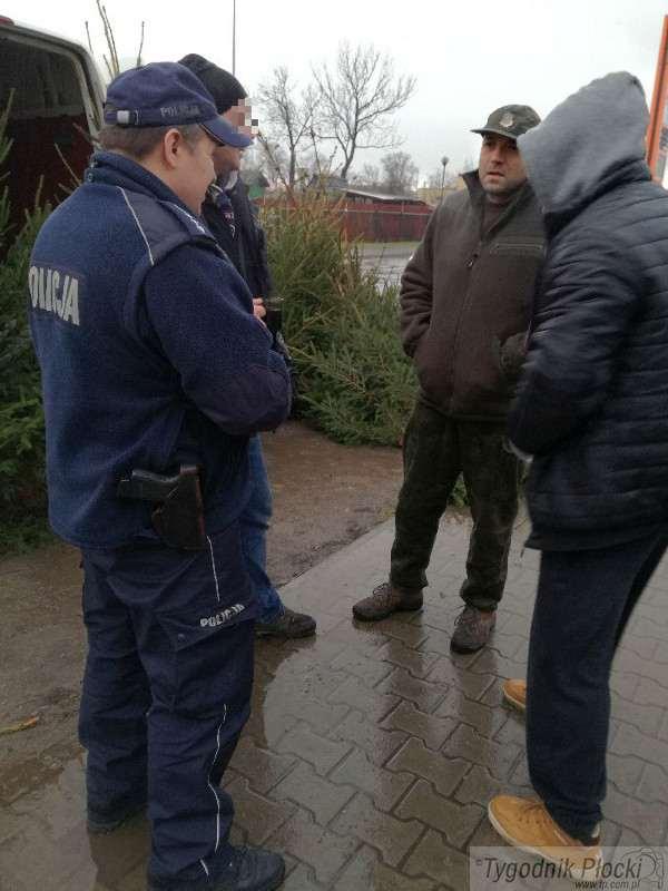 Przedświąteczne kontrole policjantów i strażników leśnych