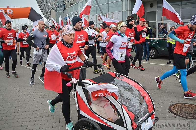 Bieg Niepodległości po raz pierwszy w Płocku [ZDJĘCIA]