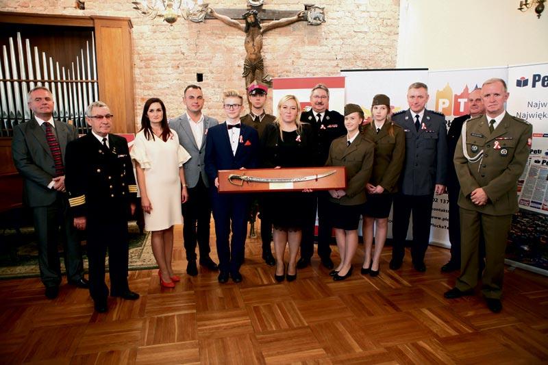 Szabla komendanta dla III LO