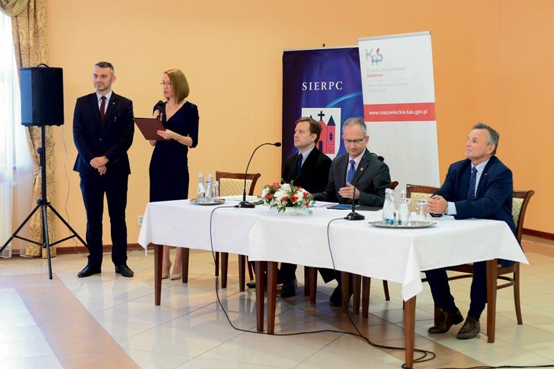 Konferencja w skansenie o konstytucji biznesu