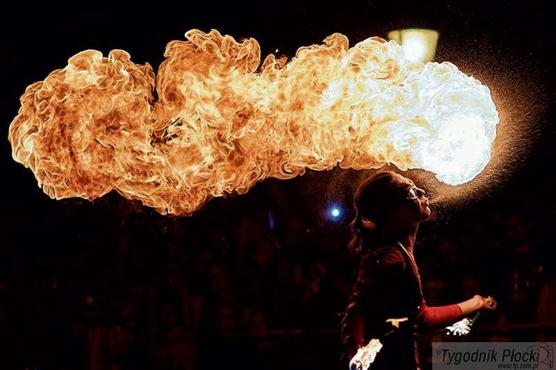 Pokaz „Fireshow” 4 sierpnia