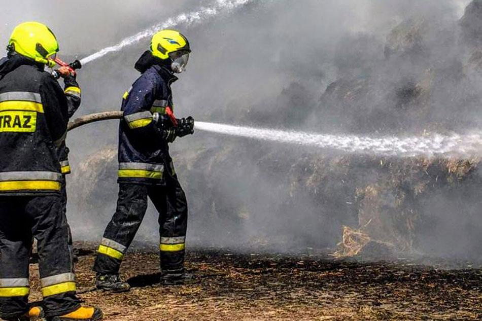 Pożar słomy w miejscowości Blichowo
