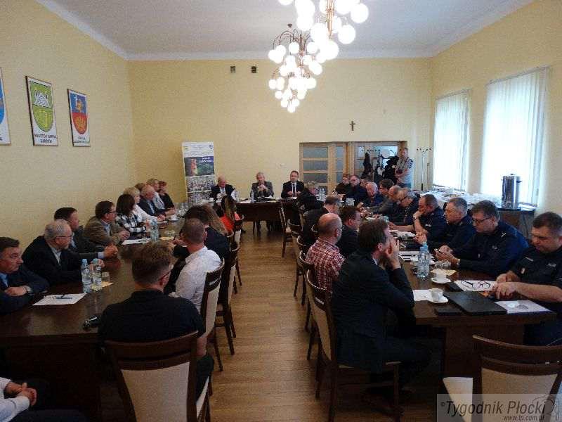 Rozmawiali o bezpieczeństwie na drogach