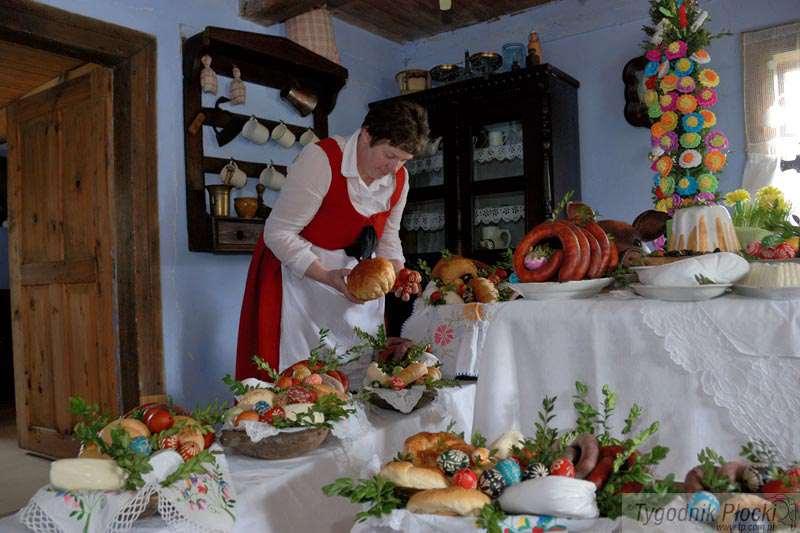 Malowanki i procesja z palmami