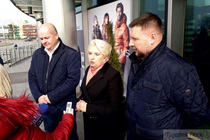 Przeciw zakazowi