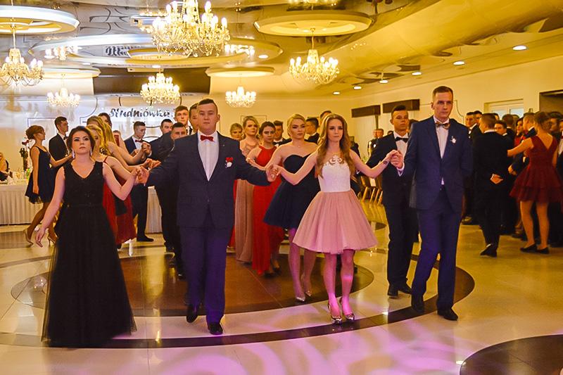 Studniówka Zespołu Szkół Technicznych [ZDJĘCIA]