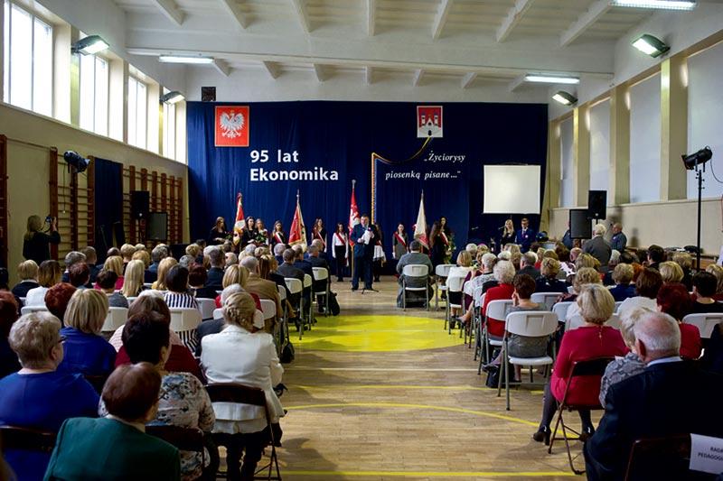 Świętowali 95 lat „Ekonomika”