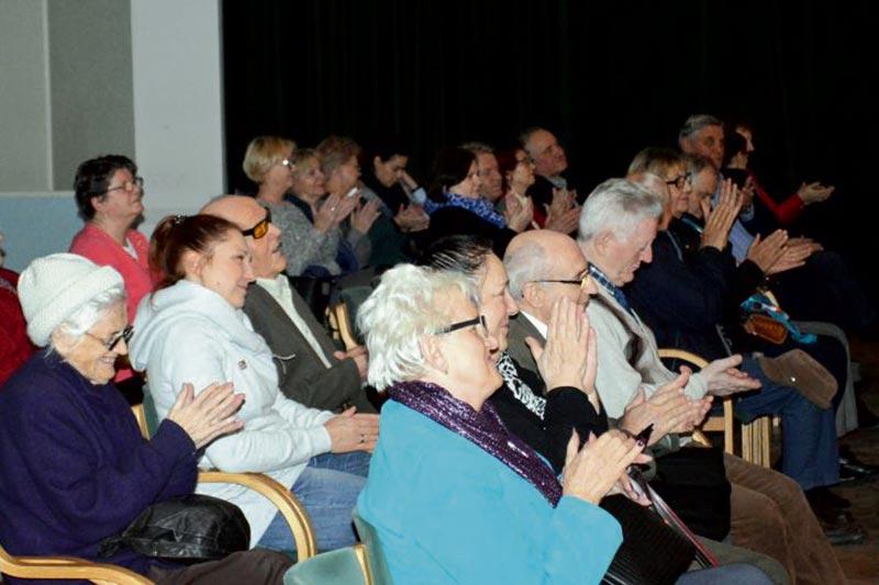 Ostrzegali seniorów przed „wnuczkami”