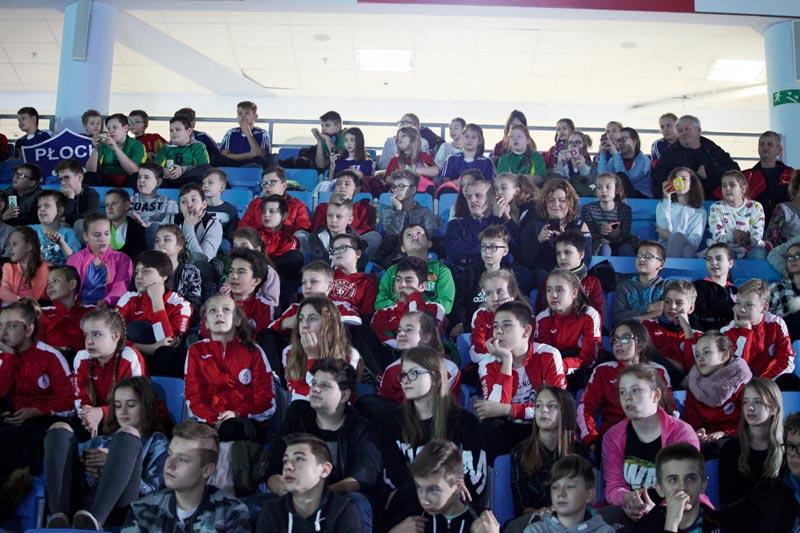 19 dyscyplin,  3,5 tysiąca uczniów