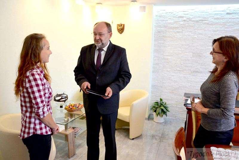 Ma sukcesy, dostała stypendium