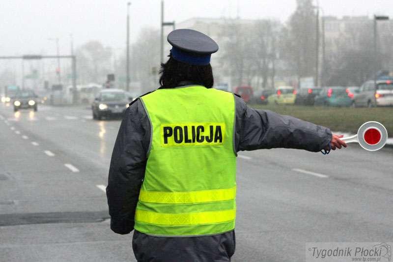 Dwa wypadki i zwłoki mężczyzny w przydrożnym rowie. To nie był spokojny weekend