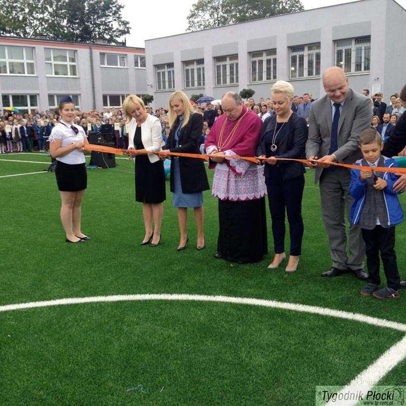 Na boiska czekali 50 lat