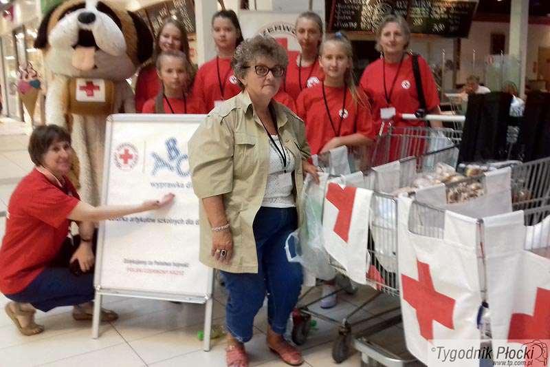 Gotowych 120 nowiutkich wyprawek do szkoły