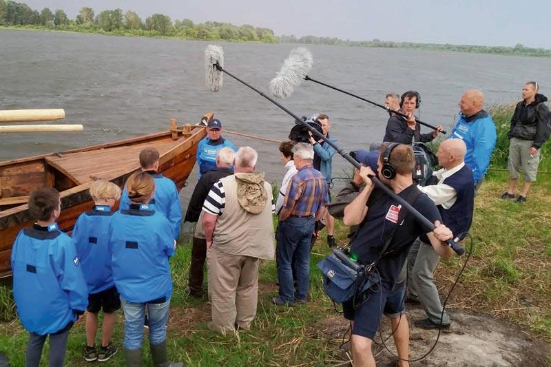 Spotkanie polsko-litewskie przy figurze św. Jana Nepomucena w Jordanowie