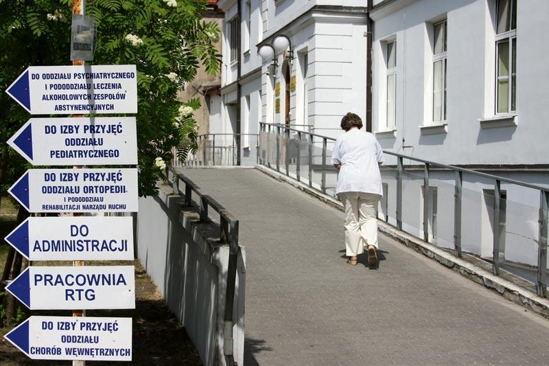 W Płocku może się wydłużyć kolejka do operacji