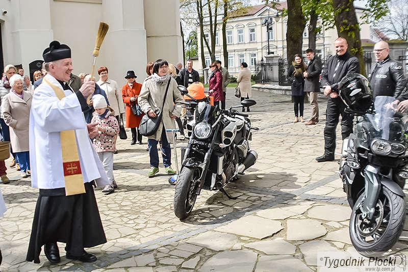AutoFara 2017. Kierowcy święcili pojazdy [ZDJĘCIA]