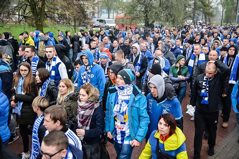 Marsz na 15-lecie płockich Ultrasów [ZDJĘCIA]