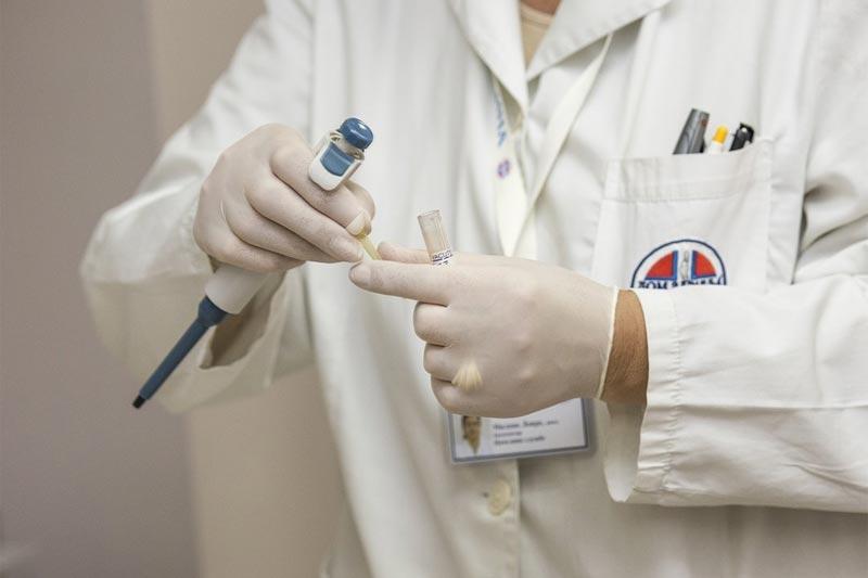 Płoccy radni odrzucili projekt w sprawie in vitro