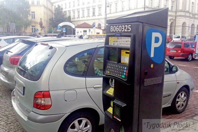 Strefa płatnego parkowania w Płocku jeszcze w tym miesiącu?