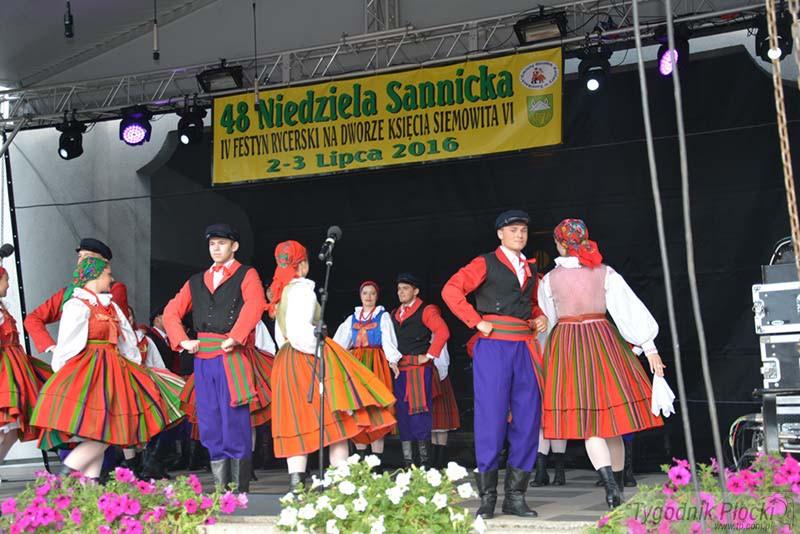 Rycerze, artyści i goście w Sannikach [ZDJĘCIA]