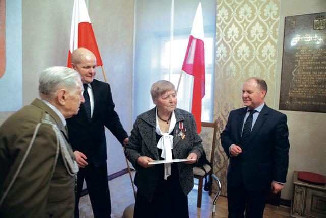 Zawsze lubi komuś pomóc