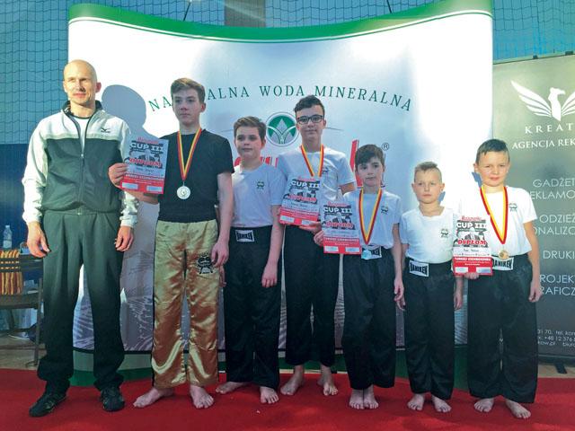  Dla młodych i starszych
