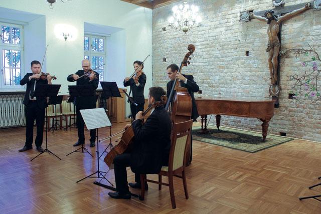 Na finał muzyka wieczorna