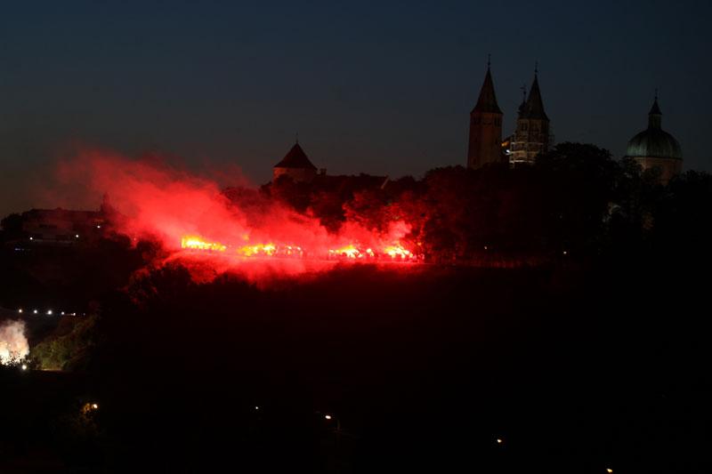 Dąb małych bohaterów [ZDJĘCIA, WIDEO]