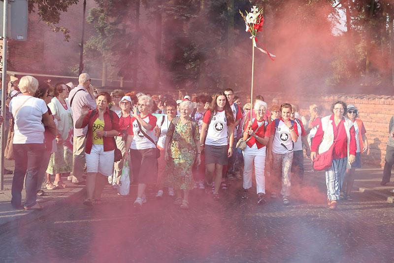 Pielgrzymi na trasie [ZDJĘCIA, WIDEO]
