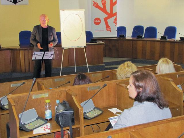 Konferencja o bezrobociu