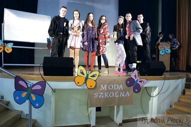 Modni uczniowie, dobre obyczaje