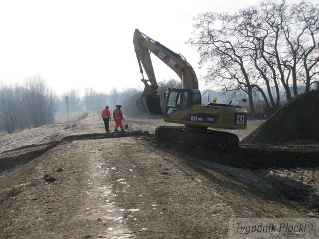 Rozkopany wał